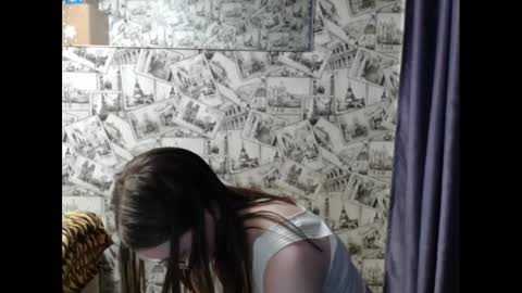 Lina online show from 02/25/25, 03:05