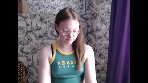 Lina online show from 03/02/25, 09:10