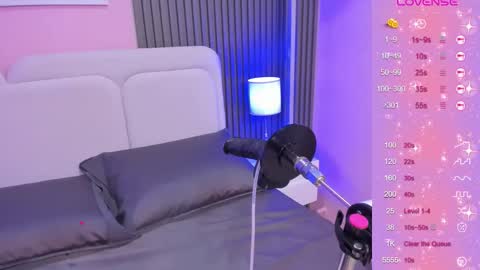 honey_sofii_ online show from 02/25/25, 03:05