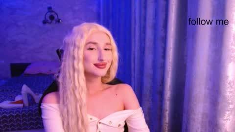 honey_sunset online show from 10/26/25, 09:10