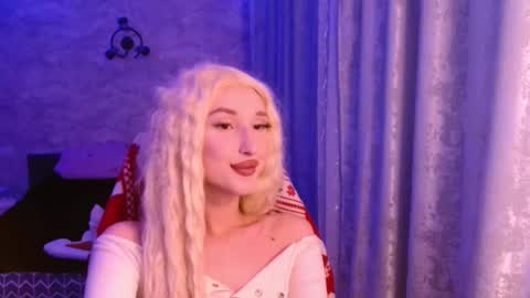 honey_sunset online show from 01/08/26, 11:40