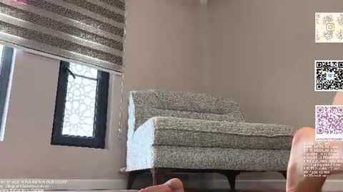 Snapshot of honey_sunshine chatting on 06/26/26, 05:23 Jenyanew vid how I squirt in forest in bio online show from 06/26/26, 05:23