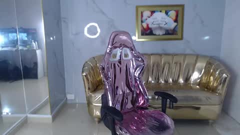 HONEY  online show from 02/01/25, 12:58