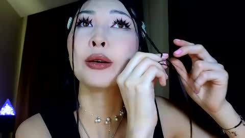 yani  online show from 04/04/26, 09:23