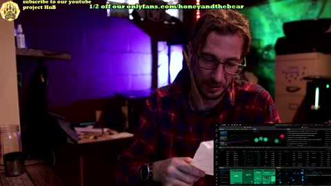 Honey and Bear online show from 02/05/25, 12:49
