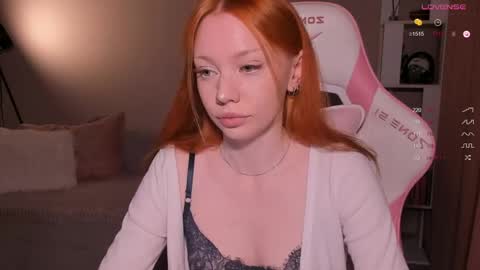 honeyautumn online show from 04/08/26, 11:16