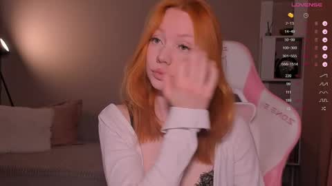 honeyautumn online show from 04/10/26, 12:27