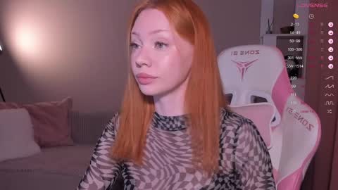 honeyautumn online show from 05/07/26, 12:38
