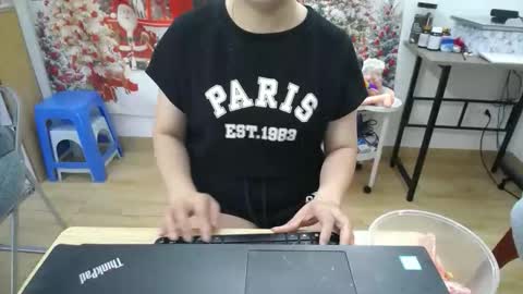 honeybaby2k online show from 11/30/25, 05:11