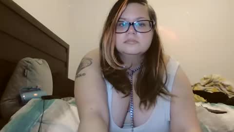 HoneyBear online show from 02/04/26, 03:51