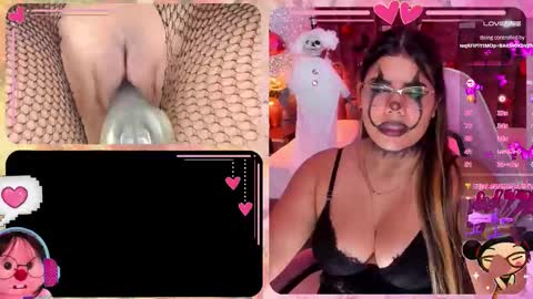 Snapshot of honeyboo__ chatting on 10/31/25, 10:11 Lucero online show from 10/31/25, 10:11