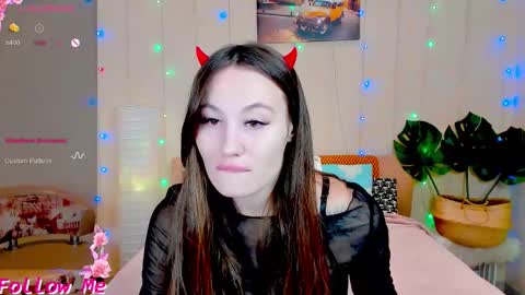 Lizzy online show from 11/07/25, 12:21