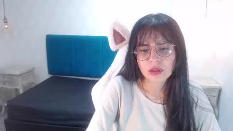 Emily online show from 01/19/26, 03:05
