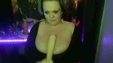 honeychambers online show from 04/09/26, 10:15