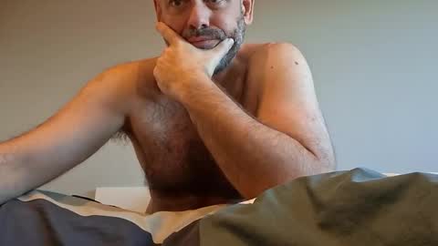 honeydaddyforyou online show from 12/01/25, 07:46