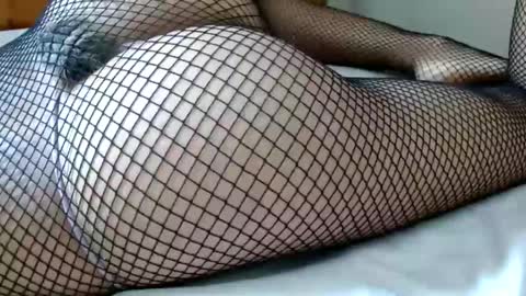 honeygoldenbaddie24 online show from 02/11/25, 07:05