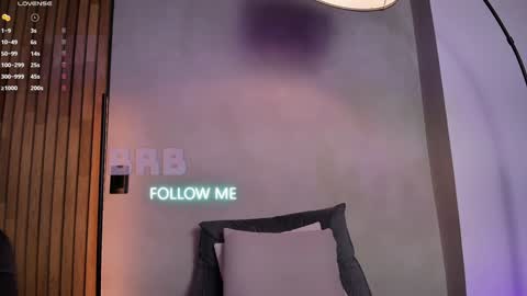 Sofia independent model online show from 01/11/25, 02:25