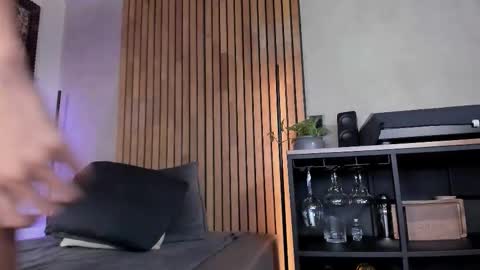 Sofia independent model online show from 09/26/25, 11:25