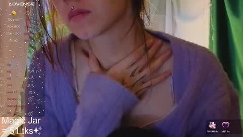 Molly  online show from 10/19/25, 04:02