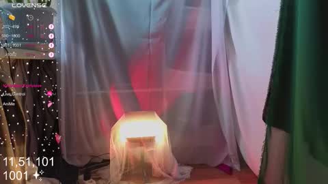 Molly  online show from 10/20/25, 04:57