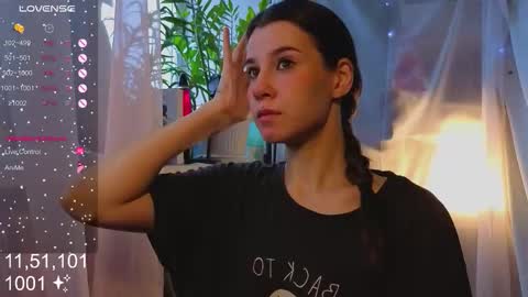 Molly  online show from 11/09/25, 04:44