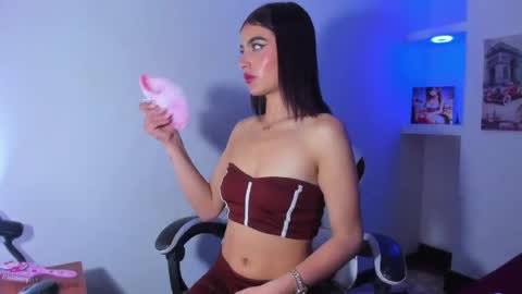 HONEY LUXE online show from 05/27/26, 04:09