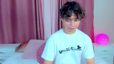 honeymoon_sariel online show from 03/06/26, 02:02