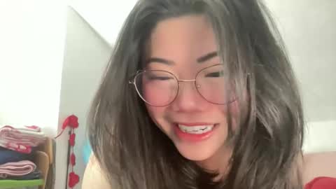 Snapshot of honeysunshineneko chatting on 02/20/26, 04:29 HoneySunshineNeko online show from 02/20/26, 04:29