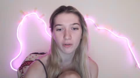 honeyveil online show from 07/01/26, 10:17