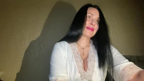 honeyvibe26 online show from 05/08/26, 06:57