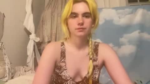 Emi Rose online show from 05/27/26, 03:14