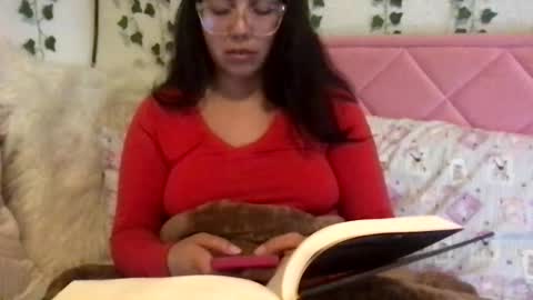 honeyyy89 online show from 01/17/26, 01:43