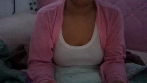 honeyyy89 online show from 05/20/26, 07:25