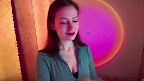 honeyy_bun online show from 05/22/26, 08:21