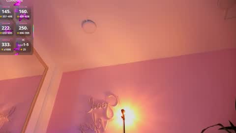 Honey Moon  Help me to reach 100 thumbs up online show from 10/10/25, 07:46