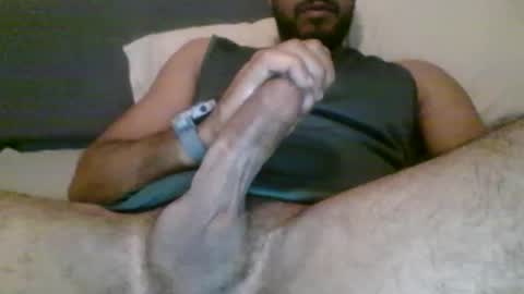 Snapshot of hongzeb chatting on 09/11/25, 11:16 Ryan online show from 09/11/25, 11:16