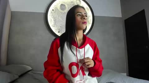 honnyy_23 online show from 11/20/25, 08:08