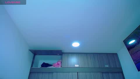 Snapshot of hoot_alicee chatting on 01/16/25, 12:12 ONLYFANS online show from 01/16/25, 12:12