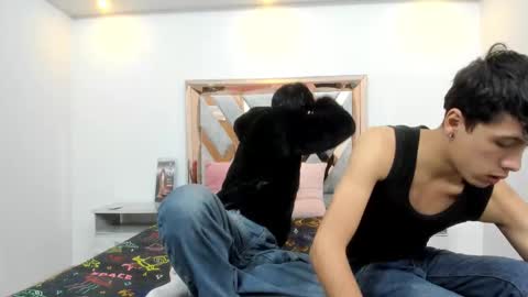 Snapshot of hoot_booys_ chatting on 11/05/25, 12:05 hoot_booys_ online show from 11/05/25, 12:05