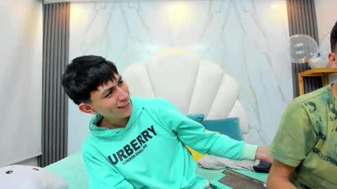 Snapshot of hoot_booys_ chatting on 02/23/26, 09:34 hoot_booys_ online show from 02/23/26, 09:34