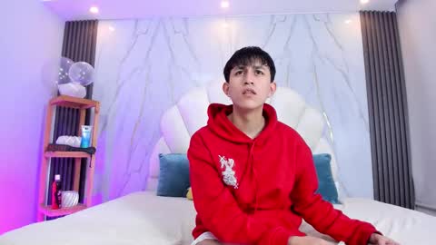 hoot_booys_ online show from 03/14/26, 07:52