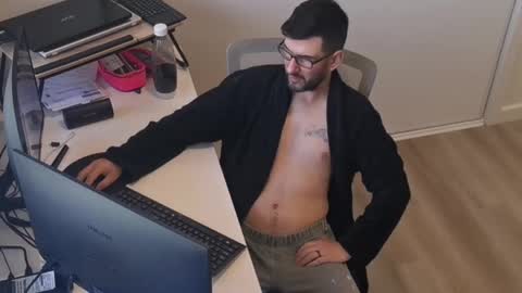 hopefulguy86 online show from 10/06/25, 10:40