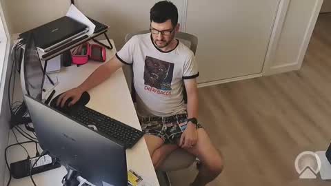 hopefulguy86 online show from 10/15/25, 11:05