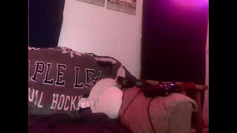 Snapshot of hopps28 chatting on 02/03/25, 02:36 hopps28 online show from 02/03/25, 02:36