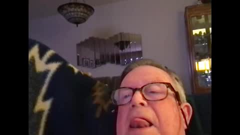 Snapshot of horndog69b chatting on 02/01/25, 09:32 horndog online show from 02/01/25, 09:32