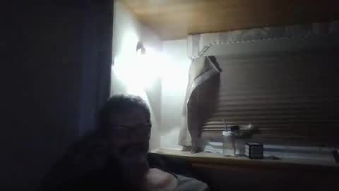 joey online show from 05/10/26, 11:04