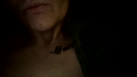 horneymomnextdoor online show from 10/17/25, 03:42