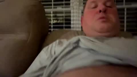 Snapshot of hornieecum chatting on 12/30/24, 03:14 hornieecum online show from 12/30/24, 03:14