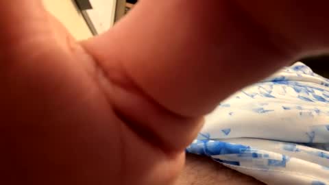 Snapshot of hornieecum chatting on 01/01/25, 08:37 hornieecum online show from 01/01/25, 08:37