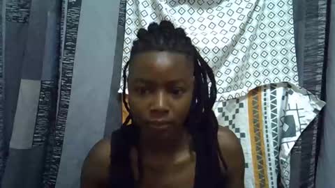 Leila online show from 02/16/26, 05:53